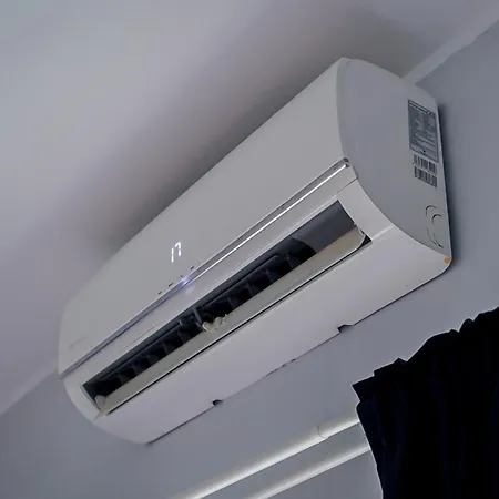 Encantador Céntrico Con Patio *