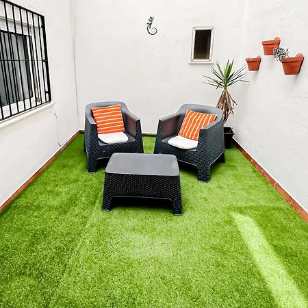 Encantador Céntrico Con Patio *