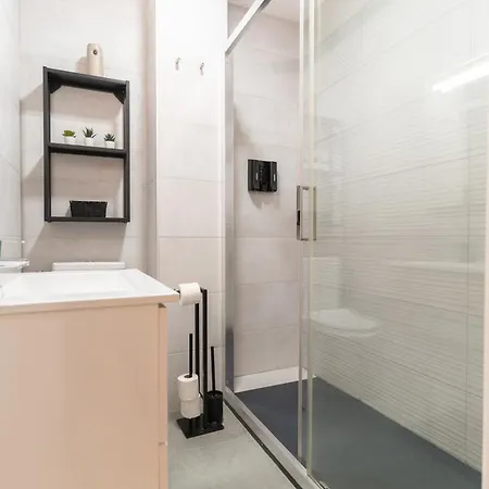 Encantador Céntrico Con Patio